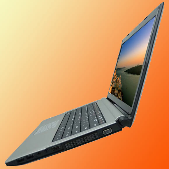 C42II2 - Notebook Computer